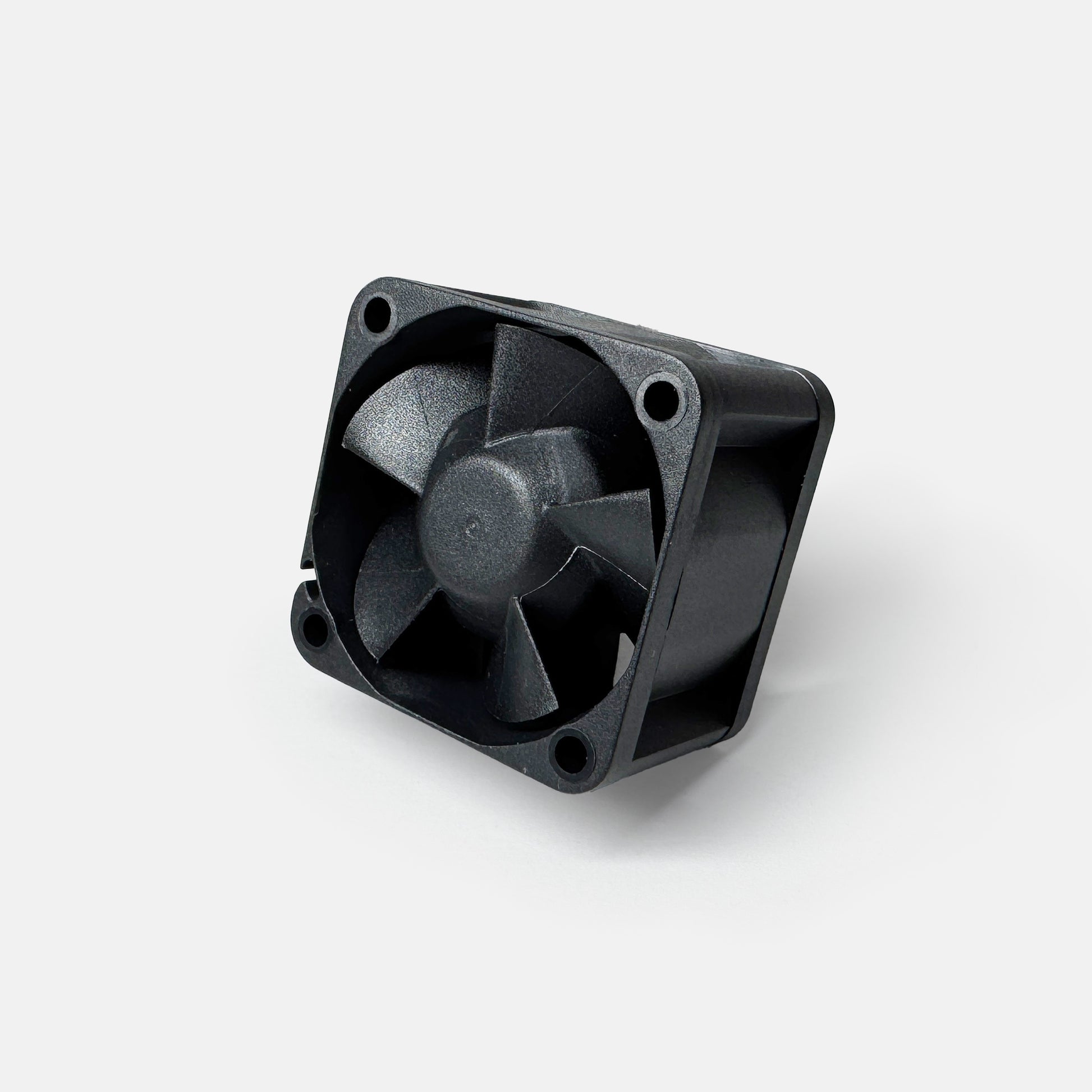 Bitaxe BackFan Upgrade – 40 mm Arctic PWM 4-Pin Power for Gamma Cooling